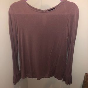 Mauve shirt with fun sleeves!